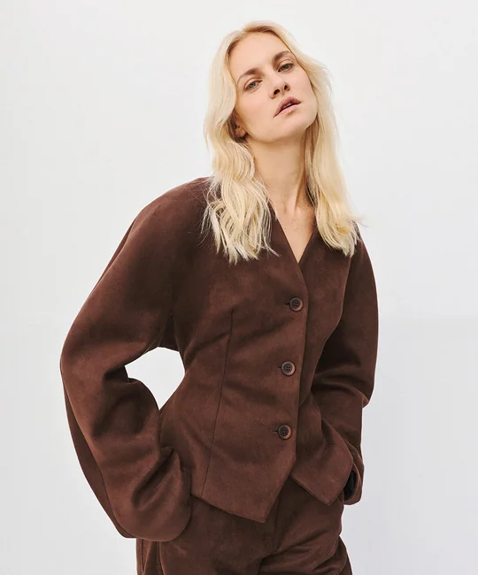 Veste cintrée effet daim à manches ballon — vue 3