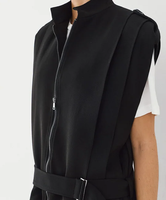 Veste sans manches plissée ceinturée — vue 3