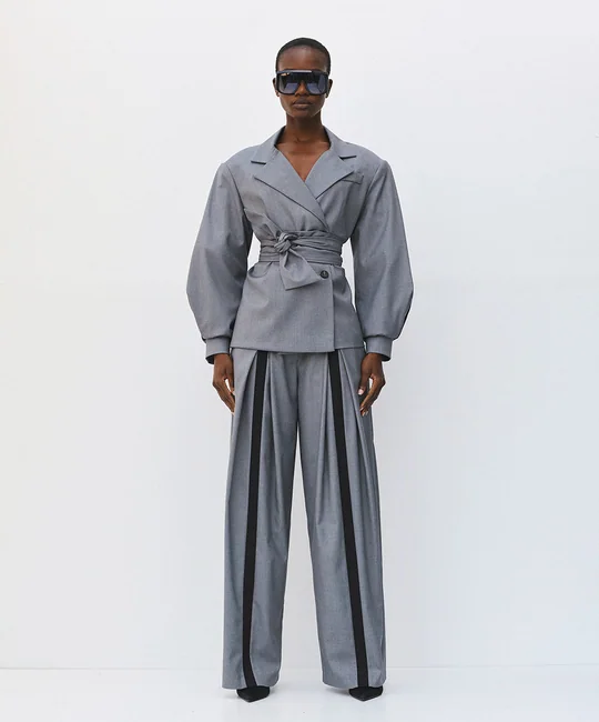 Blazer croisé à manches bouffantes — Gris