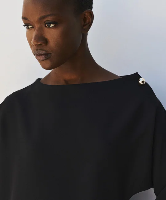 Blouse à manches asymétriques — vue 3