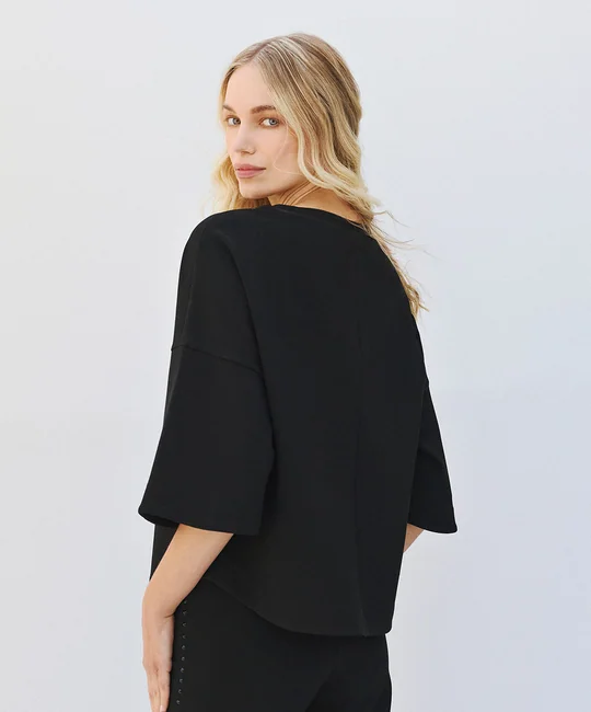 Top ample à encolure strassée — vue 3