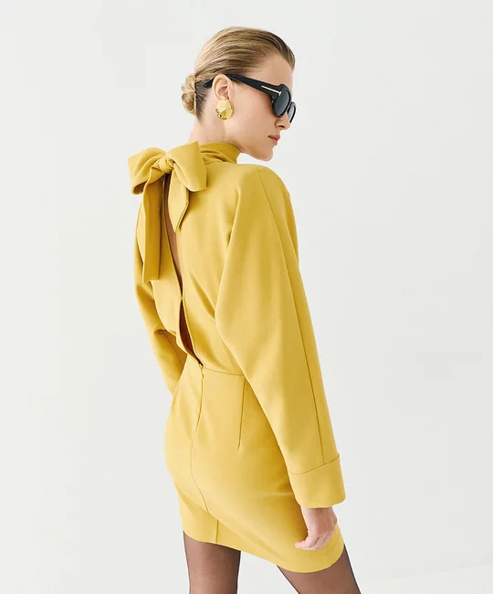 Robe courte à lien au col — vue 4