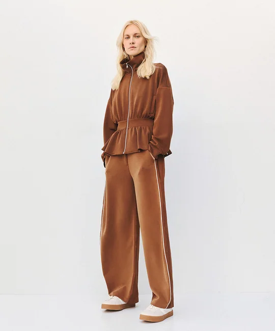 Pantalon bimatière à passepoil — Cognac