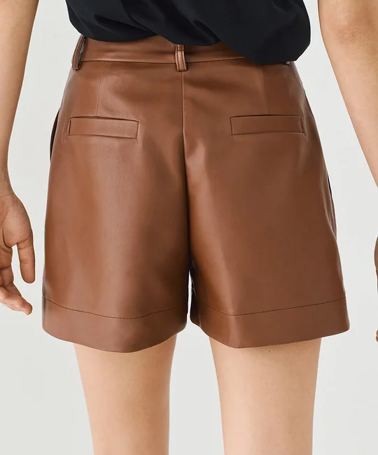 Short à pinces en simili cuir — vue 4