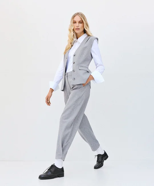 Pantalon barrel à pinces — vue 6