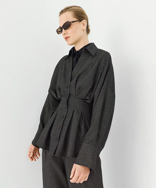 Chemise ajustée plissée — vue 3