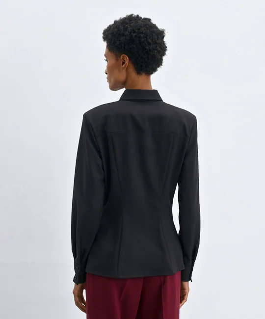 Chemise ajustée à épaulettes — vue 3