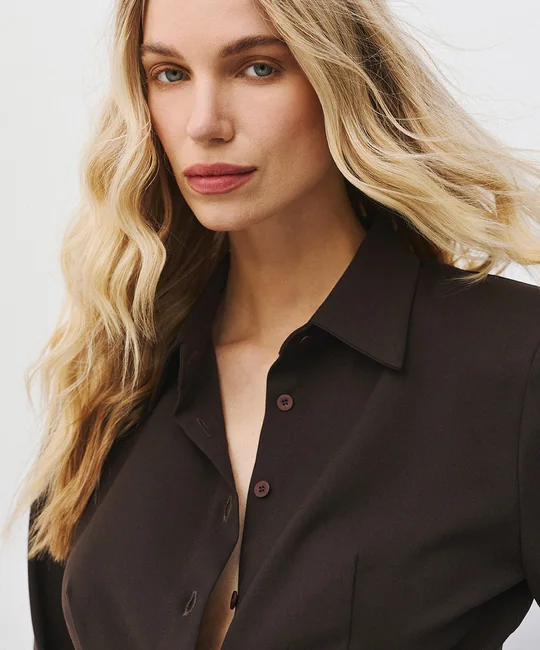 Chemise ajustée à épaulettes — vue 3